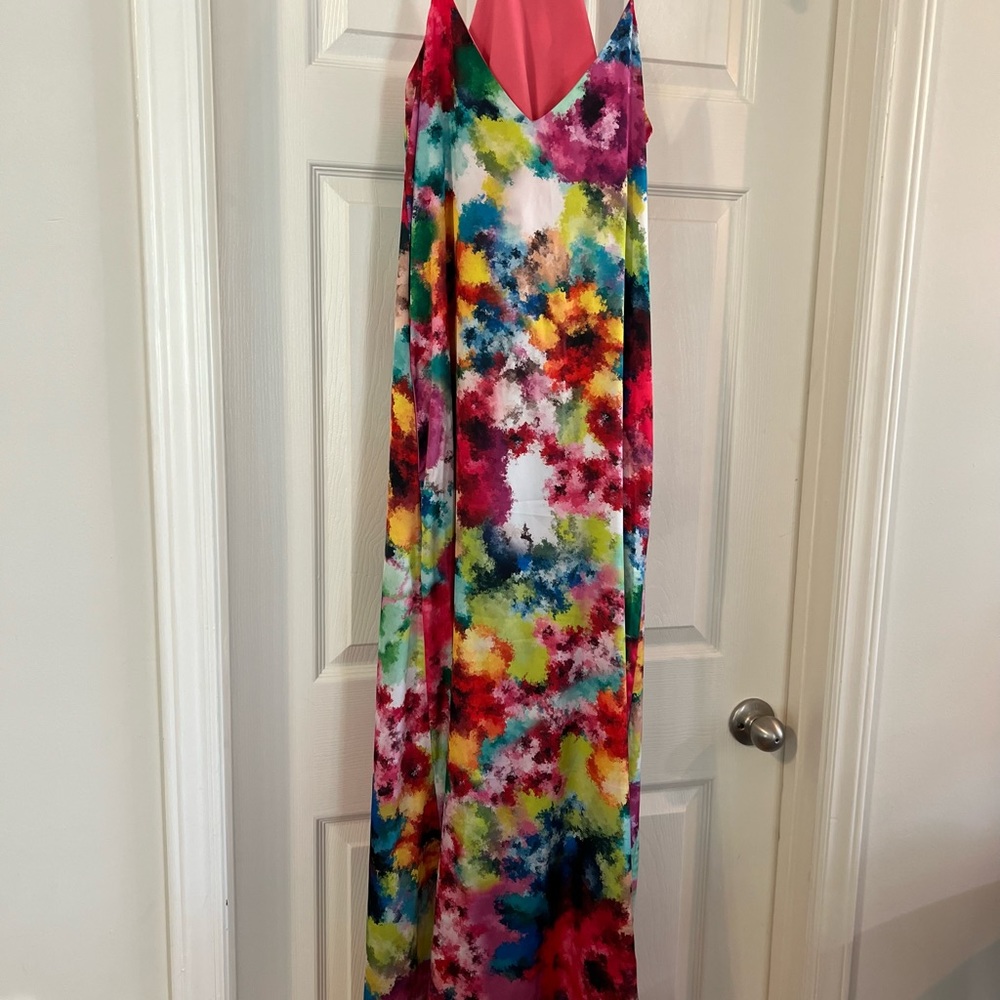 Nicole Miller maxi dress 💖